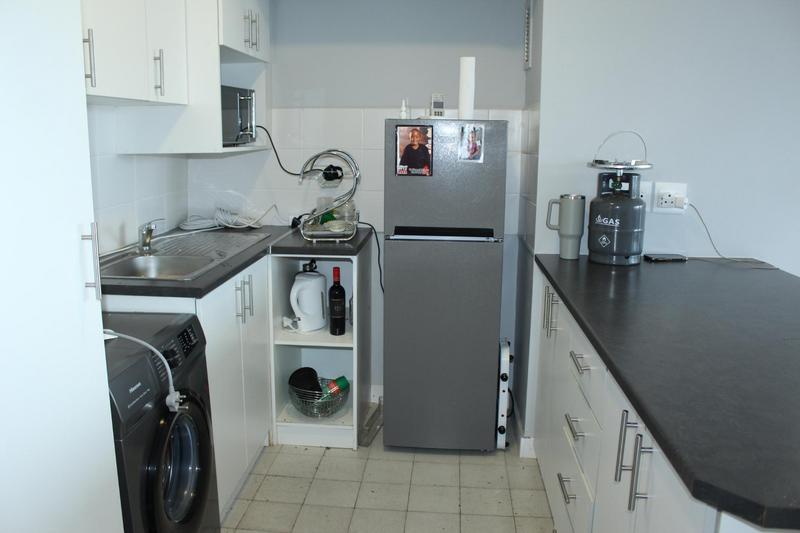 To Let 1 Bedroom Property for Rent in Parow Western Cape